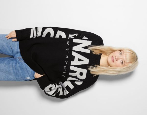 Pleteniny Bershka Svetrove Saty With Lettering Damske Čierne | 1mggDxlHtpw