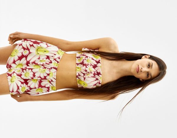 Topy Bershka Floral Smiley® Print Damske Viacfarebný | X2dATaofH1k