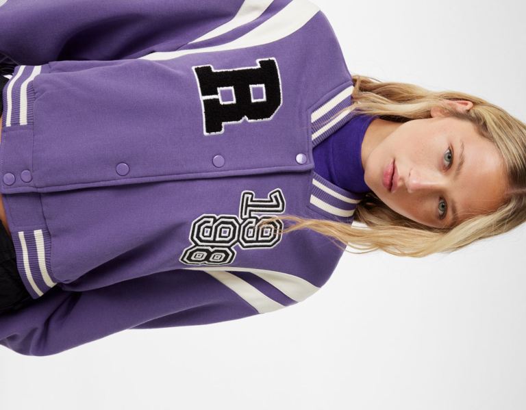 Bundy Bershka Cropped Varsity Damske Nachový | ebGYYvT9g4Z