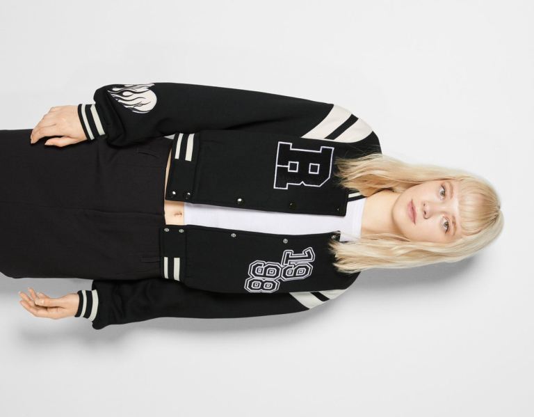 Bundy Bershka Cropped Varsity Damske Čierne | WPv6jvBlR9Z