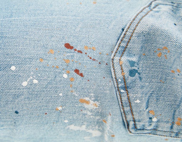 Džínsy Bershka Ripped Paint Splatter Vychudnutý Panske Svetlo Modre | bhUSiCmr2Pj