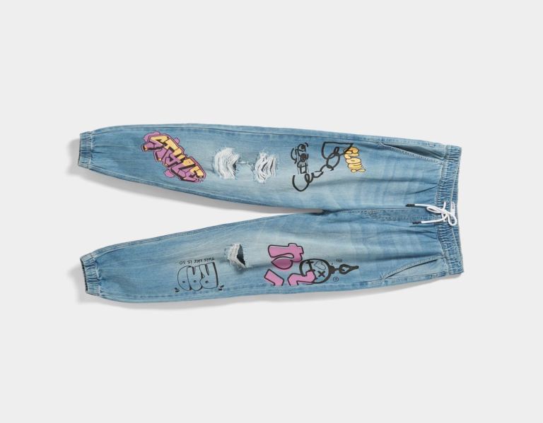 Džínsy Bershka Ripped Printed Jogger Panske Svetlo Modre | AcpEYsNQTMR