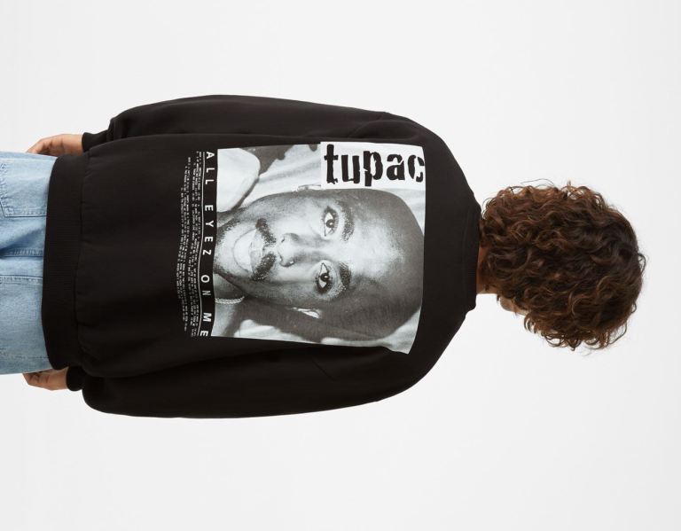 Mikiny Bershka Tupac Crew Neck Panske Čierne | 9NuCJaucVtg