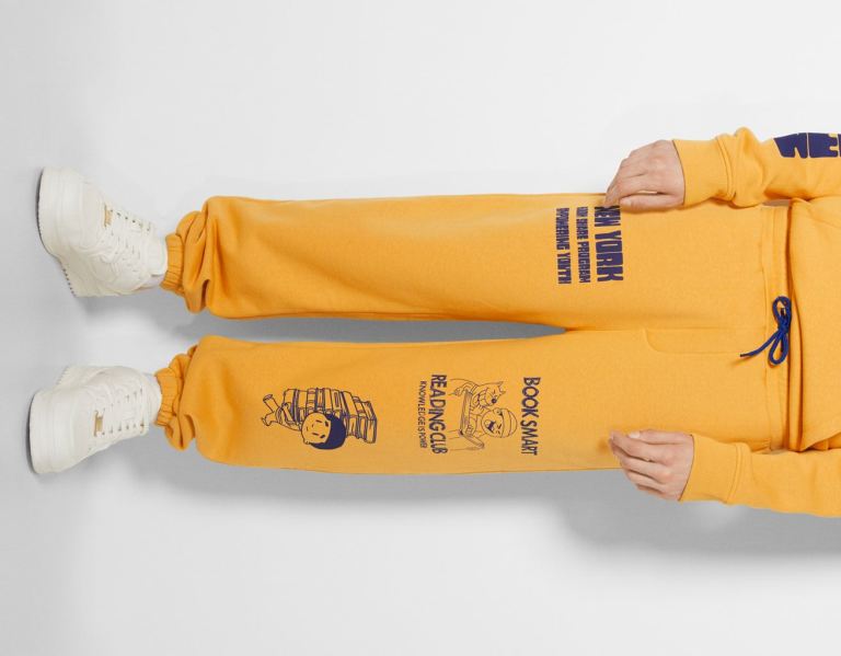 Nohavice Bershka Oversize Plush Joggers Panske Horčica Biela | Y06FVB7toL0