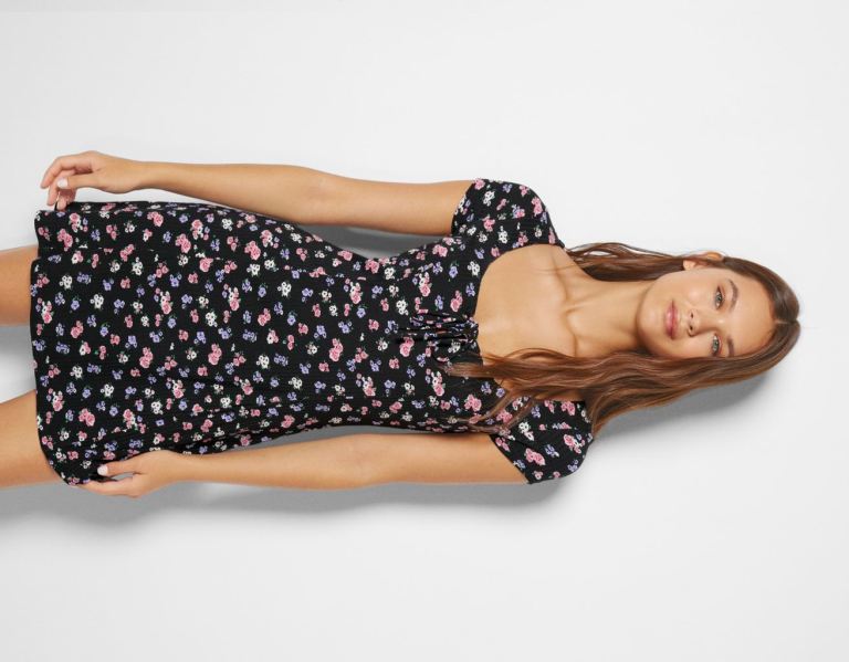 Saty Bershka Floral Print Mini Damske Čierne | h2RAPJOcdAp