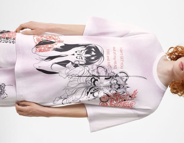 Tricko Bershka Extra Loose Fit Kratke Sleeve With An Anime Print Panske Biele | 05yEYPaa8bY