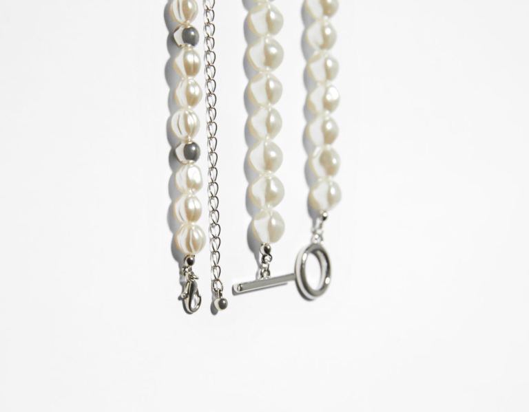 Šperky Bershka Faux Pearl Charms Necklace Panske Biele | 0Tmw0fbfDp2