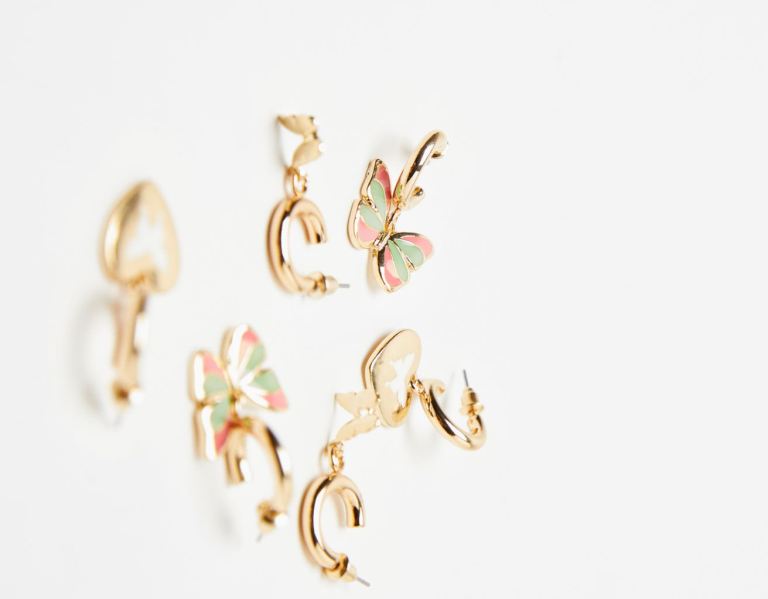 Šperky Bershka Set Of 3 Pairs Of Hoop Earrings With Enameled Butterfly Charms Damske Zlate | F4Oq7uHsZOE