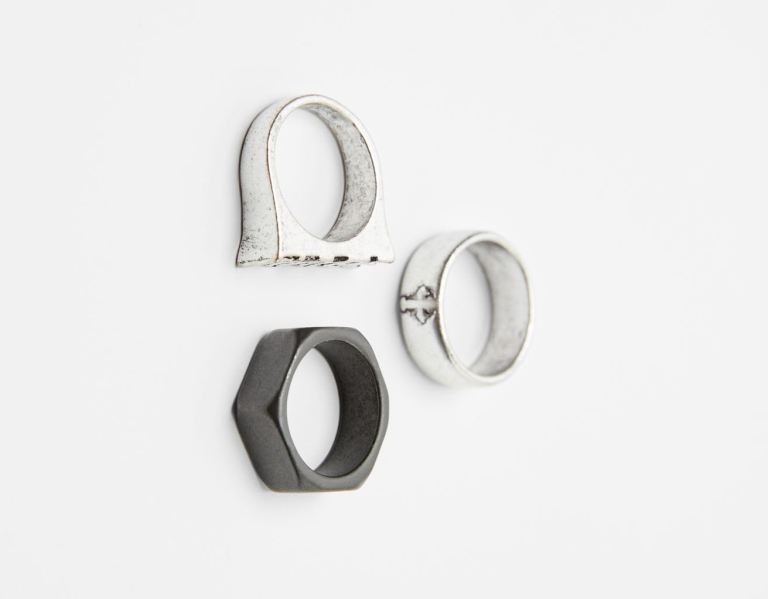 Šperky Bershka Set Of 3 Rings Panske Strieborne | qdFpDfVWkvR