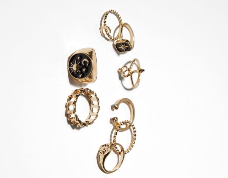 Šperky Bershka Set Of 8 Snake Rings Damske Zlate | IjNjOoJtXAK