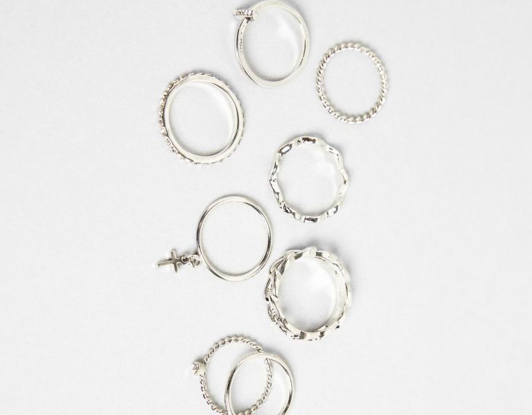 Šperky Bershka Set Of 8 Thin Rings With Cross Damske Strieborne | IjMD9cuMShZ