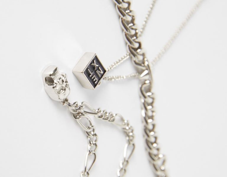 Šperky Bershka Skull Necklace Panske Strieborne | PepPGhdn4Wx