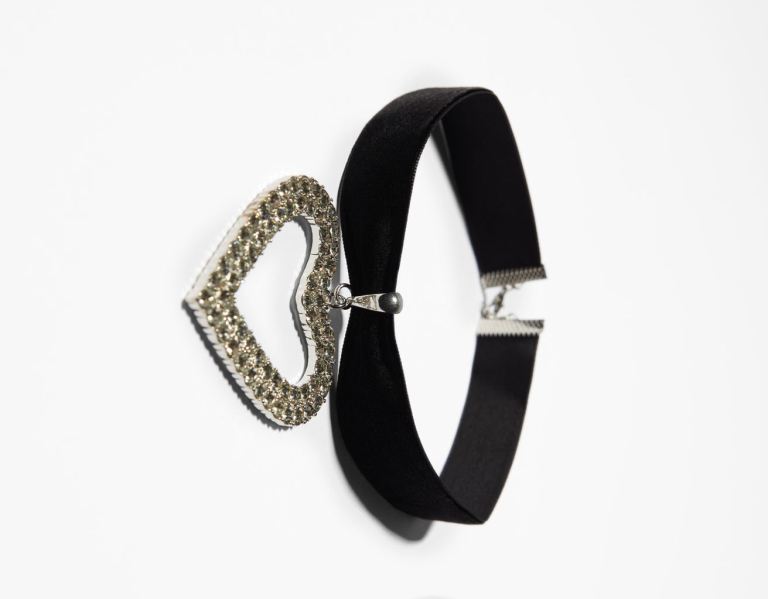 Šperky Bershka Velvet Choker Necklace With A Rhinestone Heart Damske Čierne | m0ys1pNccJq